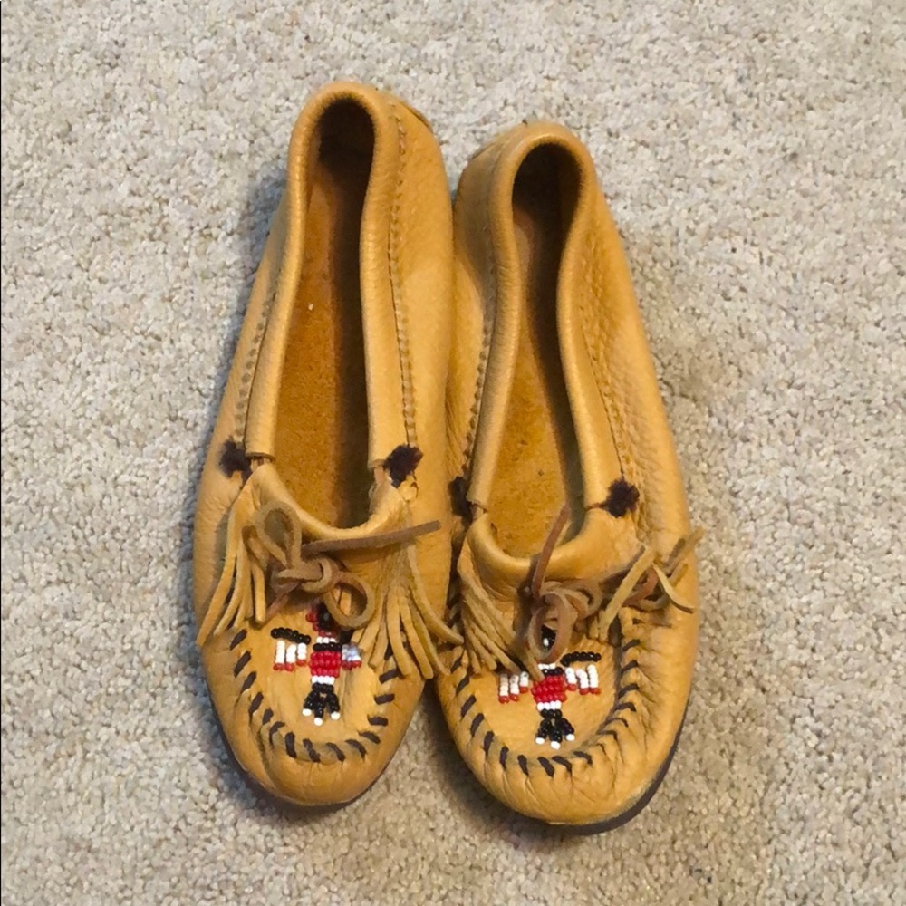 Beaded Minnetonka Moccasins